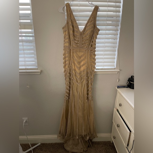 Women’s Formal Mermaid Gold Dress - Picture 1 of 6